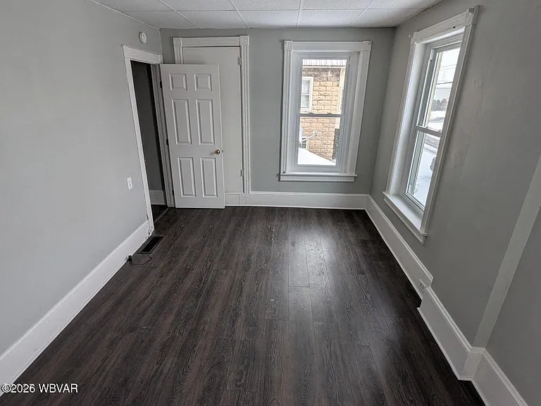1612 Memorial Ave #2 — Photo 11