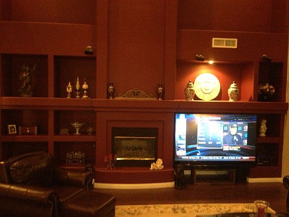 Living Room-Pot Shelves