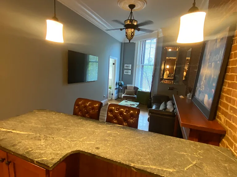 125 Beacon St #10 — Photo 7