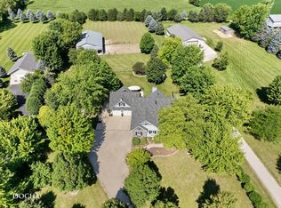 4229 E 2551st Rd, Sheridan, IL 60551