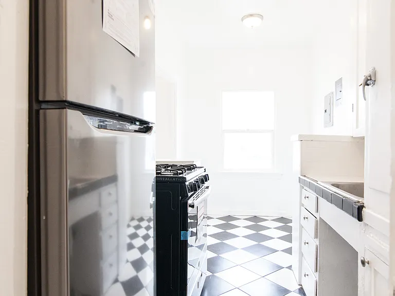 1141 Echo Park Ave #209 — Photo 5