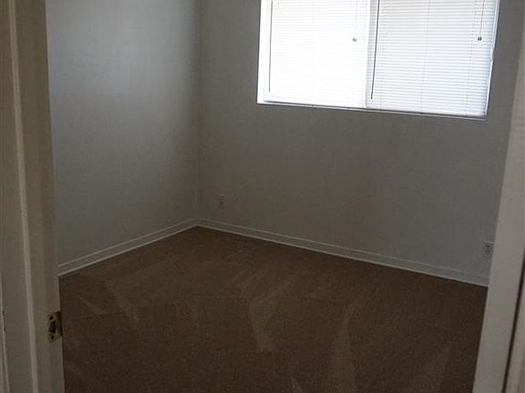 3rd image of 9175 Shepherd Dr