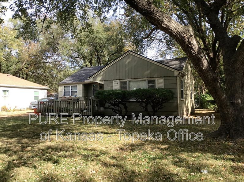 1st image of 2412 SW Seabrook Ave