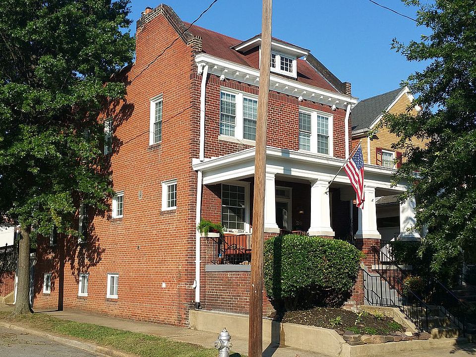 1st image of 3201 W Grace St