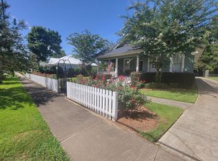 307 N Bridge St, Wetumpka, AL 36092