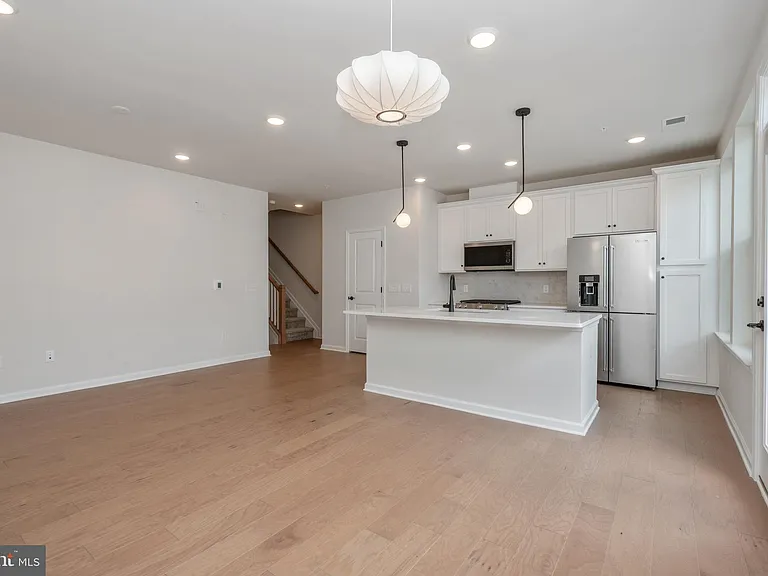 1210 Parker Blvd — Photo 10