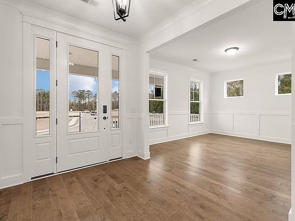 7th image of this home