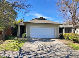 1921 Waterford St, Santa Rosa, CA 95403