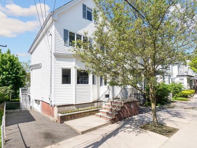 194 Springvale Ave, Everett, MA, 02149