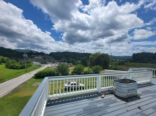 23 Cherry Ln #C, Burnsville, NC 28714