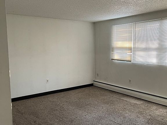 3rd image of 434 Eureka Ave #B