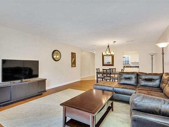 4th image of 1706 Belleair Forest Dr APT 122