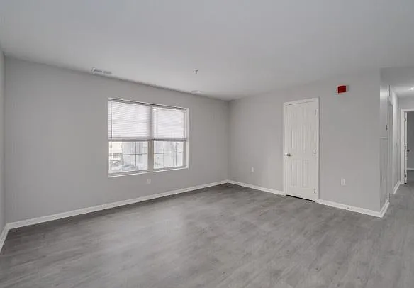 228 W 4th St #3A — Photo 13