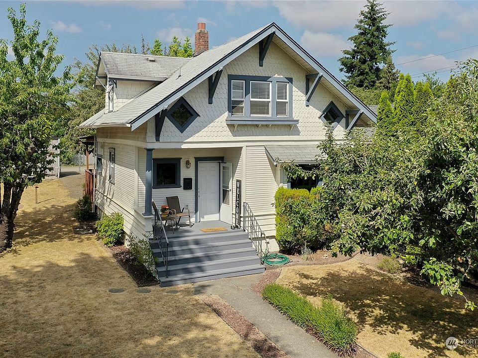 1st image of 3716 S Sheridan Avenue