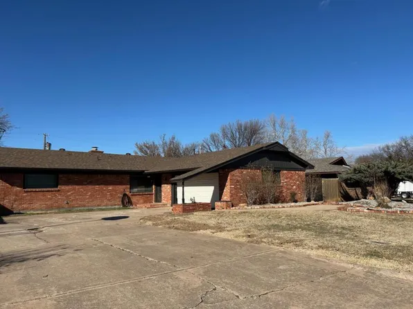 16 NW 58th St, Lawton, OK 73505