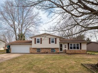 8078 Garnet Ave NE, Canton, OH 44721
