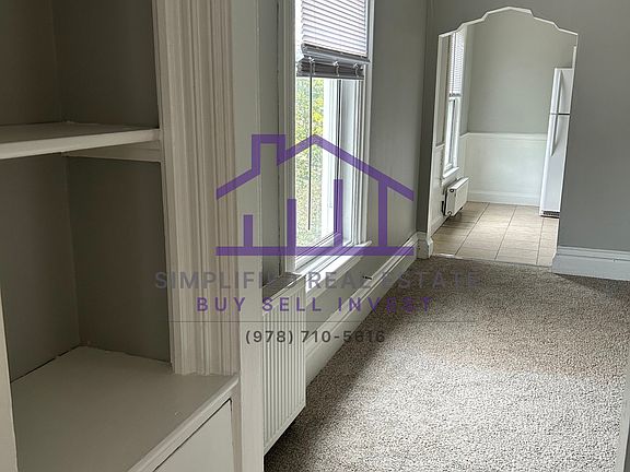 4th image of 18 Laurel Ave APT 4