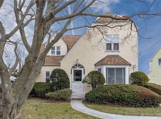 36 Rockland Pl, New Rochelle, NY 10801