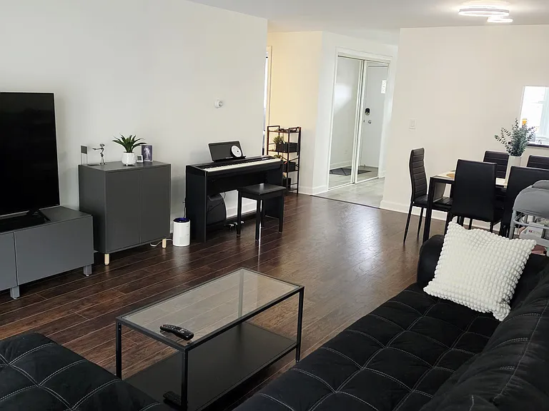 6161 W Higgins Ave #107 — Photo 11
