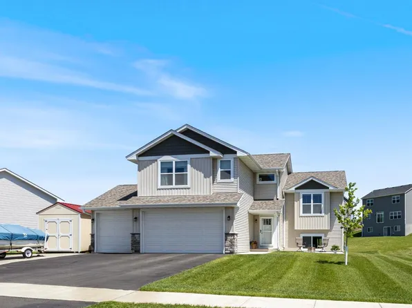 314 Aspen Dr, Somerset, WI 54025