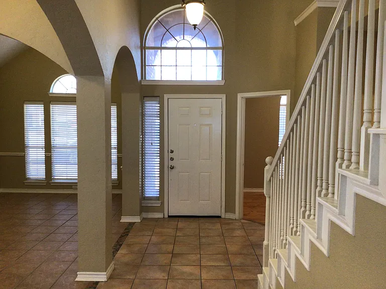 7508 Creek Meadow Dr — Photo 8
