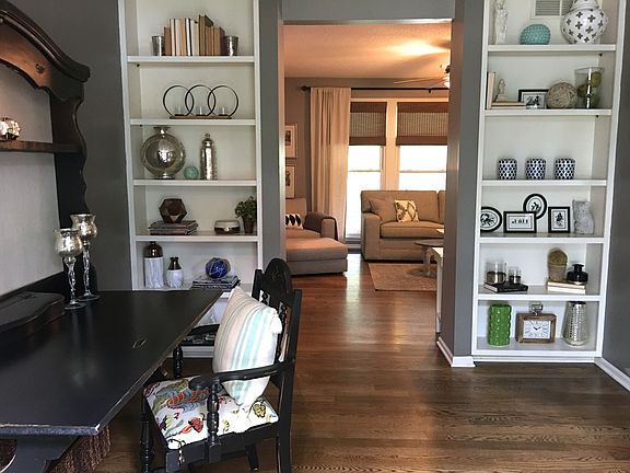 3rd image of 13807 Pembroke Ln