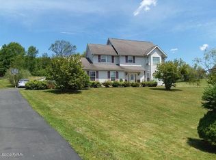 357 Orchard View Dr, Effort, PA 18330