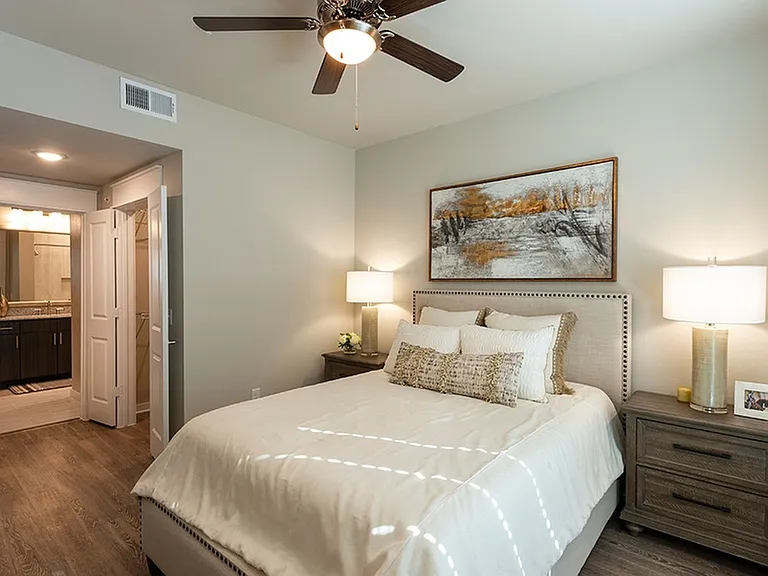 D Model (2 Bedroom, 2 Bath)