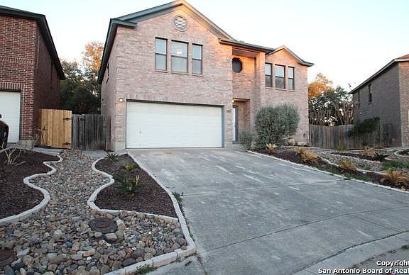 3rd image of 12011 Gable Oaks