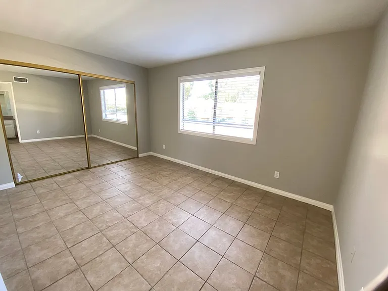 1829 Patricia Ave — Photo 9