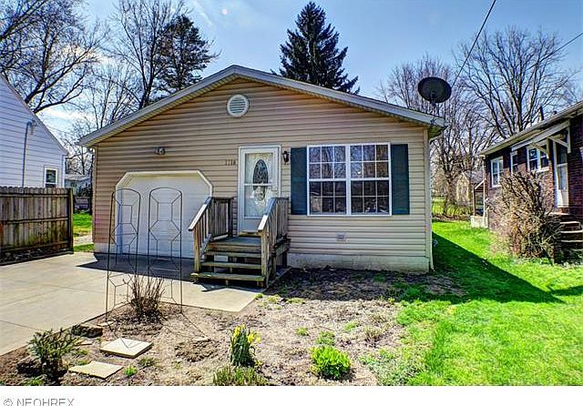 1st image of 1218 Chestnut Dr