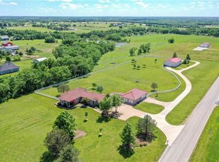 31991 W 111th St, Olathe, KS 66061