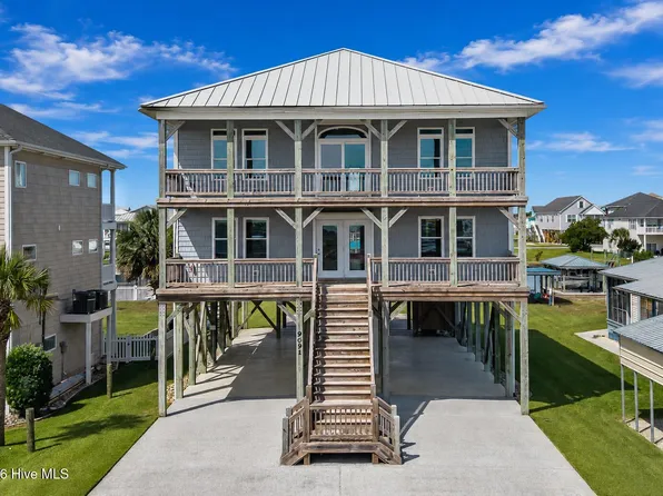 9091 W 9th Street, Surf City, NC 28445