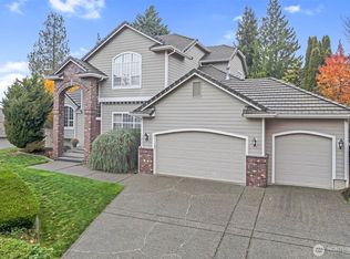 1811 Crystal Lane Loop SE, Puyallup, WA 98372
