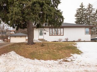 7267 Cleve Ave E, Inver Grove Heights, MN 55076