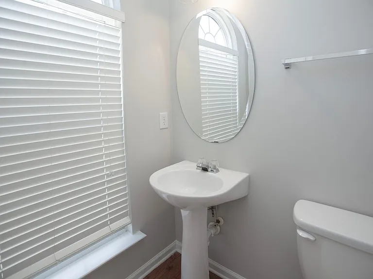 102 Chandler Chase Ct — Photo 14