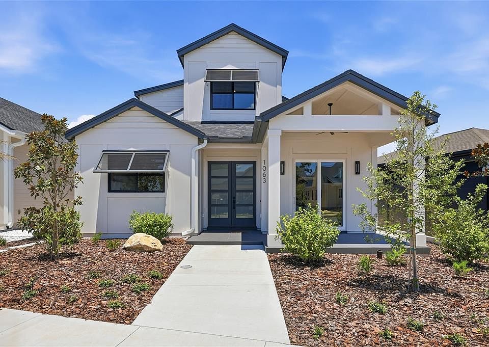 1st image of 1063 SW 135th Dr