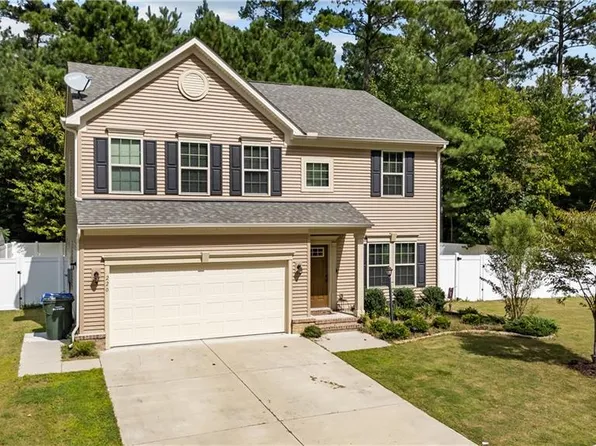 220 Patriots Walke Dr, Suffolk, VA 23434