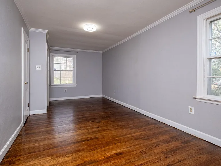 505 Skyline Dr — Photo 33
