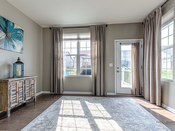 5th image of 7 Melrose Pl
