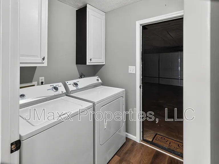 22 Canterbury Dr — Photo 19