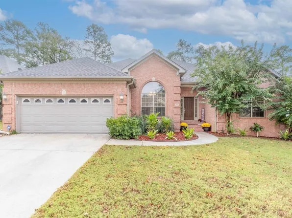 115 Summit Valley Cir, Maumelle, AR 72113