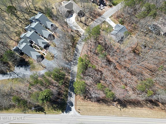 3rd image of 556 Westchester Dr Lot 303