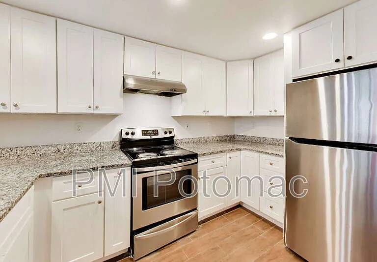 9391 Chadburn Pl — Photo 10