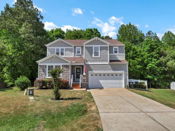 261 Chadford Pl, Clayton, NC 27520