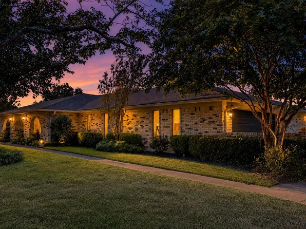 1625 Lakeshore Dr, Sulphur Springs, TX 75482