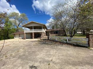 306 Edgar Ave, Mountain View, AR 72560