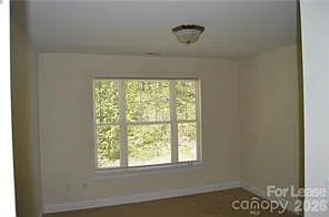 118 Sherman Oaks - 1 — Photo 4