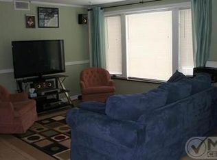 13 General Patton Dr, Hyannis, MA 02601