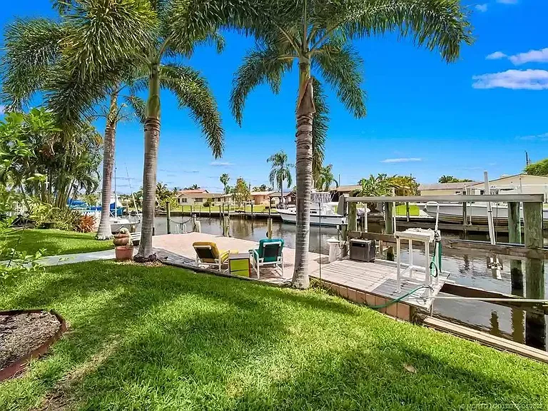 1744 SW Boatswain Pl — Photo 25